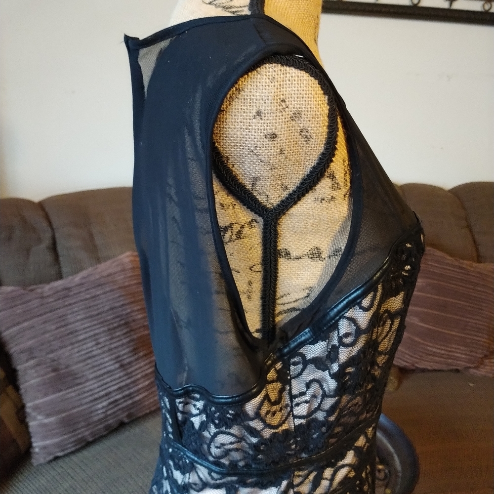 Dress size L (no name) - Picture 7 of 13